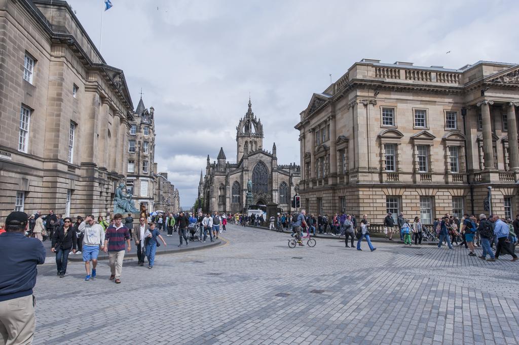 Writers View, Royal Mile Apartment אדינבורו מראה חיצוני תמונה