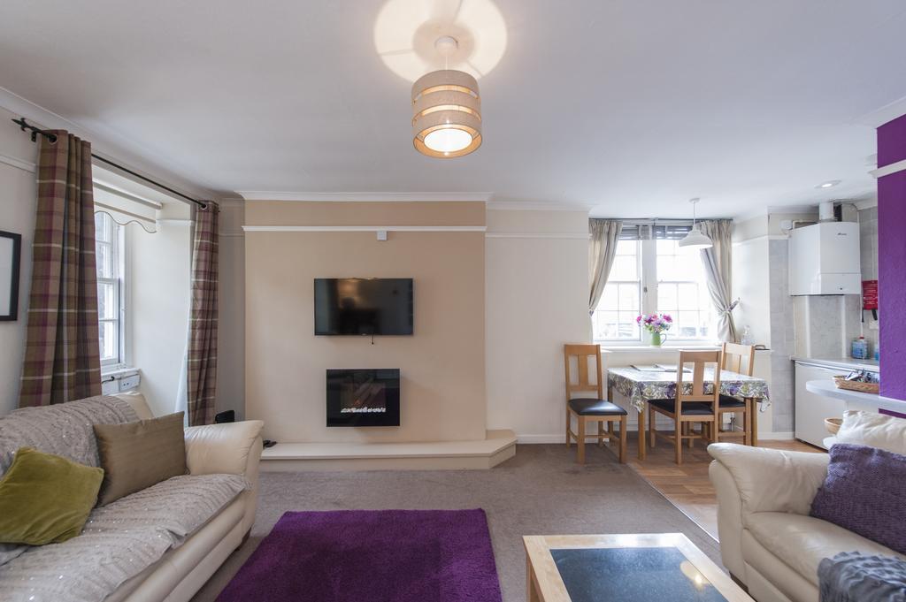 Writers View, Royal Mile Apartment אדינבורו מראה חיצוני תמונה