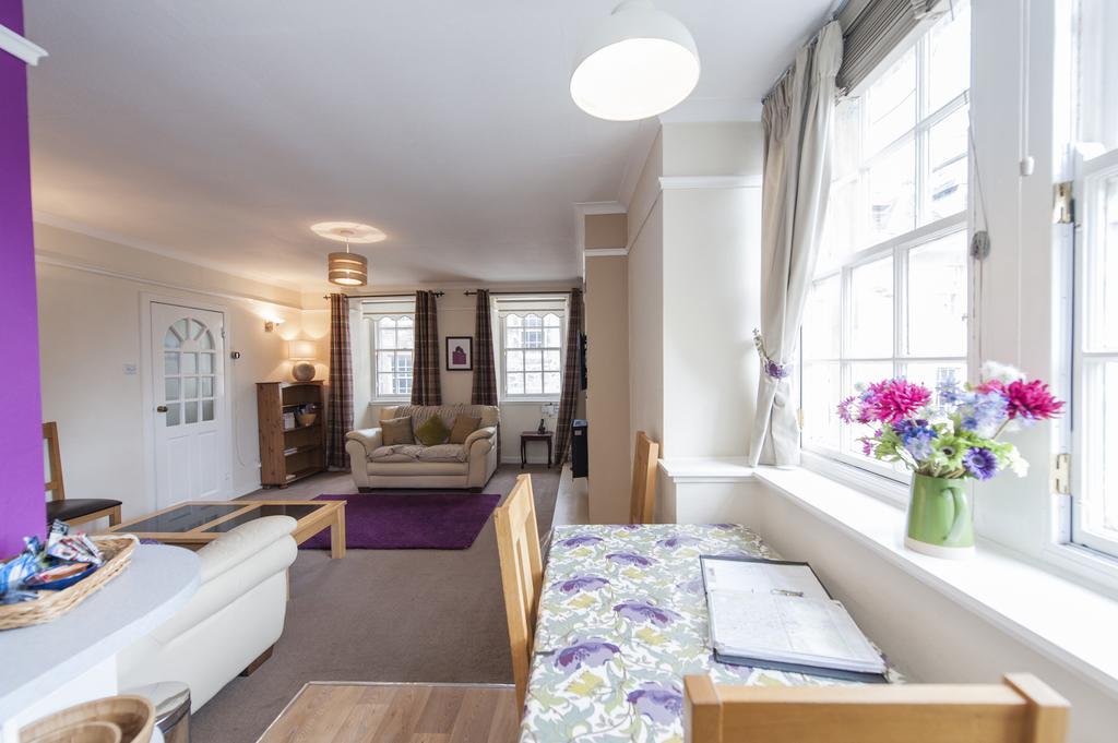 Writers View, Royal Mile Apartment אדינבורו מראה חיצוני תמונה